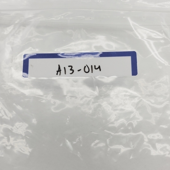 J.Crew Women Top Size Small Short Sleeves Crewneck Eyelet Embroidered V-neck - Picture 12 of 12